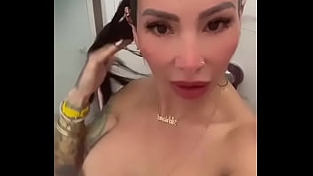 Sexy dance of a MILF with a dysfunctional family